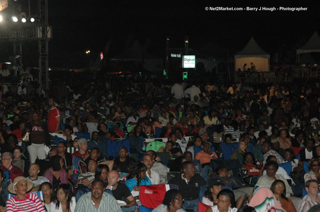 Audience & Venue - Air Jamaica Jazz & Blues Festival 2007 - The Art of Music - Thursday, January 26th - 10th Anniversary - The Aqueduct on Rose Hall - Air Jamaica Jazz & Blues Festival 2007 - The Art of Music - Tuesday, January 23 - Saturday, January 27, 2007, The Aqueduct on Rose Hall, Montego Bay, Jamaica - Negril Travel Guide, Negril Jamaica WI - http://www.negriltravelguide.com - info@negriltravelguide.com...!