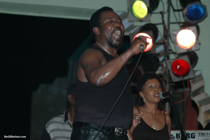 Toots & The Maytals and King of DJ - Yellowman - Also: Vengance - Skull Head - Singing Hanna - Wiskey Bagio and backed by the Hurrican Band - Money Cologne Birthday Bash @ the Samsara Hotel, West End, Negril, Jamaica - Negril Travel Guide, Negril Jamaica WI - http://www.negriltravelguide.com - info@negriltravelguide.com...!