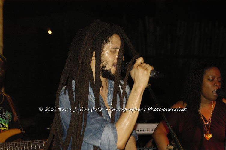 Julian Marley - Grammy Nominee & Son of the Legend Bob Marley - Live in Concert - Also featuring Ras Noble, Power Drill, Iron Head, & Robin Banks - Backing Band Roots Warrior, plus DJ Gemini @ One Love Reggae Concerts Series 09/10 @ Negril Escape Resort & Spa, February 2, 2010, One Love Drive, West End, Negril, Westmoreland, Jamaica W.I. - Photographs by Net2Market.com - Barry J. Hough Sr, Photographer/Photojournalist - The Negril Travel Guide - Negril's and Jamaica's Number One Concert Photography Web Site with over 40,000 Jamaican Concert photographs Published -  Negril Travel Guide, Negril Jamaica WI - http://www.negriltravelguide.com - info@negriltravelguide.com...!