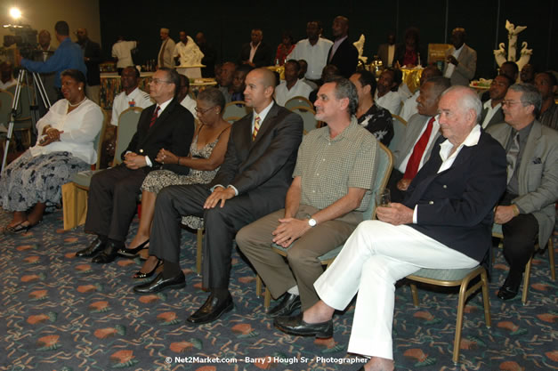 Red Cap Porters Awards - Minister of Tourism, Hon. Edmund Bartlett - Director of Tourism, Basil Smith - Friday, December 14, 2007 - Holiday Inn Sunspree, Montego Bay, Jamaica W.I. - Photographs by Net2Market.com - Barry J. Hough Sr, Photographer - Negril Travel Guide, Negril Jamaica WI - http://www.negriltravelguide.com - info@negriltravelguide.com...!