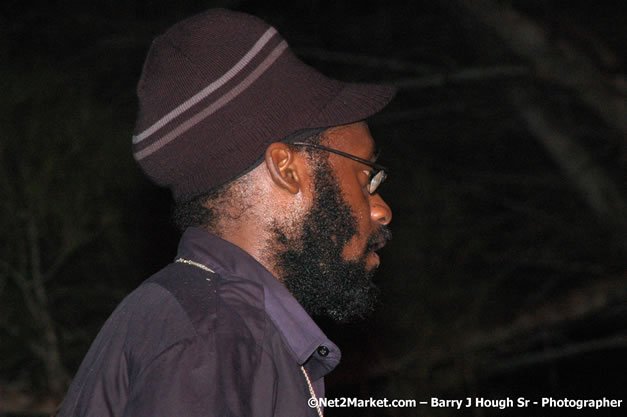 Tarrus Riley, Jimmy Riley, and Dwayne Stephensen - Money Cologne Promotions in association with "British Link Up" presents Summer Jam featuring She's Royal Tarrus Riley & Jimmy Riley - Plus Ras Slick, Sham Dawg, and Whiskey Bagio @ Roots Bamboo, Norman Manley Boulevard, Negril, Jamaica W.I. - Backed up Dean Fraser & The Hurricanne Band - MC Barry G and Rev. BB - July 25, 2007 - Negril Travel Guide.com, Negril Jamaica WI - http://www.negriltravelguide.com - info@negriltravelguide.com...!