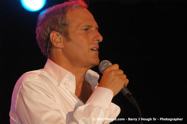 Michael Bolton - Air Jamaica Jazz & Blues Festival 2007 - The Art of Music -  Thursday, January 25th - 10th Anniversary - Air Jamaica Jazz & Blues Festival 2007 - The Art of Music - Tuesday, January 23 - Saturday, January 27, 2007, The Aqueduct on Rose Hall, Montego Bay, Jamaica - Negril Travel Guide, Negril Jamaica WI - http://www.negriltravelguide.com - info@negriltravelguide.com...!