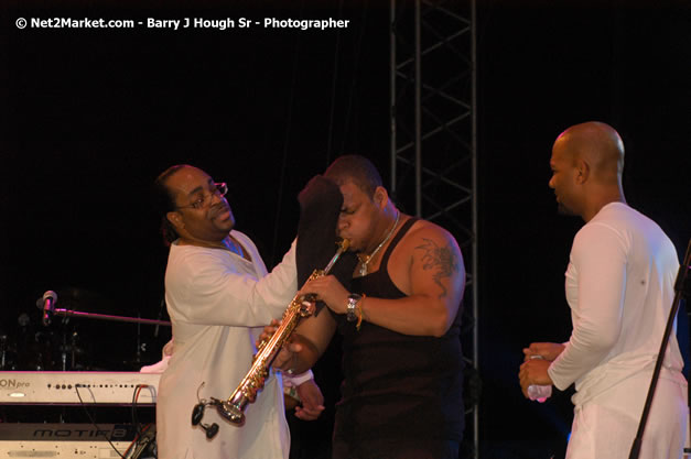 Pieces of a Dream - Air Jamaica Jazz & Blues Festival 2007 - The Art of Music -  Thursday, January 25th - 10th Anniversary - Air Jamaica Jazz & Blues Festival 2007 - The Art of Music - Tuesday, January 23 - Saturday, January 27, 2007, The Aqueduct on Rose Hall, Montego Bay, Jamaica - Negril Travel Guide, Negril Jamaica WI - http://www.negriltravelguide.com - info@negriltravelguide.com...!