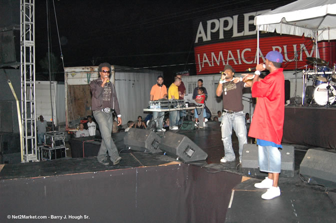 Elephant Man - TOK - Turbulence - General B - Wayne Marshall & many more - TEMPTATION LIVE - SUMMER SHOTS @ WAVZ - Appleton ATI 2005 Negril - Sunday,  July 31, 2005 - Sponsored by: Appleton Adult Entertainment - Negril Travel Guide, Negril Jamaica WI - http://www.negriltravelguide.com - info@negriltravelguide.com...!