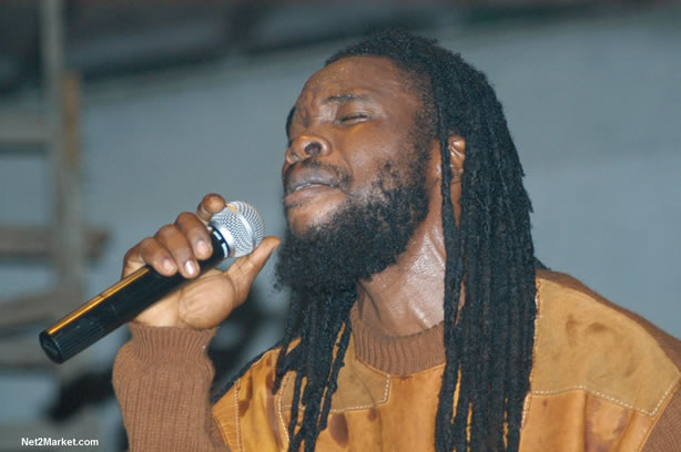 Reggae Superstar - Bush Man @ Bourbon Beach with Boddy Dread & Singing Honour - Presented by Our Music Promotions - Omar & Ama-Donna - Saturday, May 14, 2005 - Negril Travel Guide, Negril Jamaica WI - http://www.negriltravelguide.com - info@negriltravelguide.com...!