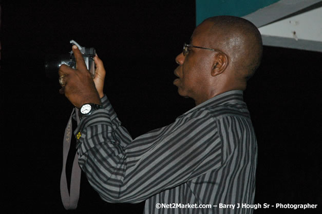 In Honour of Ambassador Courtney Walsh, Negril Chamber of Commerce - Cocktail Reception, Saturday, July 14, 2007 at the Negril Escape Resort & Spa, West End, Negril, Westmoreland, Jamaica W.I.  - Negril Travel Guide, Negril Jamaica WI - http://www.negriltravelguide.com - info@negriltravelguide.com...!