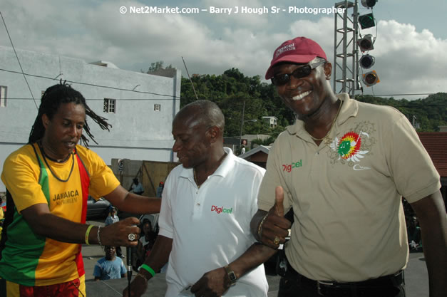 Cross De Harbour @ Lucea Car Park presented by Linkz Entertainment in association with Lucea Chamber of Commerce - Featuring Freddy Mc Gregor, Iley Dread, Mr. Vegas, Lt. Elmo, Champagne, Merital, CC, Brillant, TQ, Mad Dog, Chumps - Lucea, Hanover, Jamaica - Negril Travel Guide.com, Negril Jamaica WI - http://www.negriltravelguide.com - info@negriltravelguide.com...!