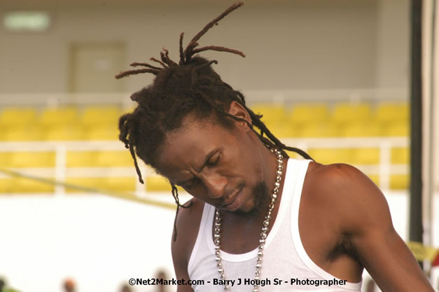 Jah Cure - Cure Fest 2007 - Longing For Concert at Trelawny Multi Purpose Stadium, Trelawny, Jamaica - Sunday, October 14, 2007 - Cure Fest 2007 October 12th-14th, 2007 Presented by Danger Promotions, Iyah Cure Promotions, and Brass Gate Promotions - Alison Young, Publicist - Photographs by Net2Market.com - Barry J. Hough Sr, Photographer - Negril Travel Guide, Negril Jamaica WI - http://www.negriltravelguide.com - info@negriltravelguide.com...!