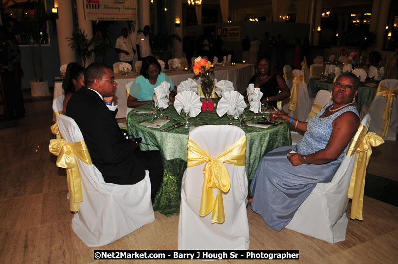 Bird of Paradise Awards & Gala @ Grand Palladium Resort & Spa [Fiesta] - Saturday, August 9, 2008 - Guest Honouree The Most Honourable P.J. Patterson ON, PC, QC - Hanover Homecoming Foundation LTD Jamaica - Wherever you roam ... Hanover bids you ... come HOME - Sunday, August 3 to Saturday, August 9, 2008 - Hanover Jamaica - Photographs by Net2Market.com - Barry J. Hough Sr. Photojournalist/Photograper - Photographs taken with a Nikon D300 - Negril Travel Guide, Negril Jamaica WI - http://www.negriltravelguide.com - info@negriltravelguide.com...!