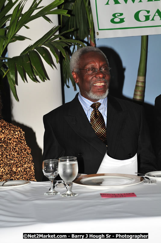 Bird of Paradise Awards & Gala @ Grand Palladium Resort & Spa [Fiesta] - Saturday, August 9, 2008 - Guest Honouree The Most Honourable P.J. Patterson ON, PC, QC - Hanover Homecoming Foundation LTD Jamaica - Wherever you roam ... Hanover bids you ... come HOME - Sunday, August 3 to Saturday, August 9, 2008 - Hanover Jamaica - Photographs by Net2Market.com - Barry J. Hough Sr. Photojournalist/Photograper - Photographs taken with a Nikon D300 - Negril Travel Guide, Negril Jamaica WI - http://www.negriltravelguide.com - info@negriltravelguide.com...!