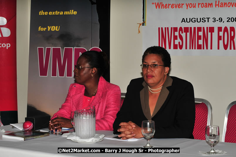 Investment & Business Forum - Brand Jamaica @ Grand Palladium Resort & Spa [Fiesta] - Thursday, August 7, 2008 - Hanover Homecoming Foundation LTD Jamaica - Wherever you roam ... Hanover bids you ... come HOME - Sunday, August 3 to Saturday, August 9, 2008 - Hanover Jamaica - Photographs by Net2Market.com - Barry J. Hough Sr. Photojournalist/Photograper - Photographs taken with a Nikon D300 - Negril Travel Guide, Negril Jamaica WI - http://www.negriltravelguide.com - info@negriltravelguide.com...!