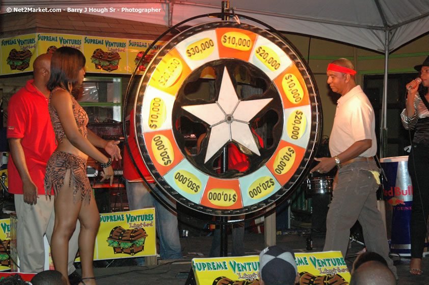 Jamaica Carnival 2007 @ The Jungle, Friday, March 2, 2007, The Jungle, Norman Manley Boulevard, Negril, Westmoreland, Jamaica W.I. - Negril Travel Guide, Negril Jamaica WI - http://www.negriltravelguide.com - info@negriltravelguide.com...!