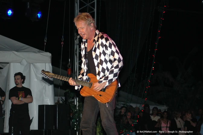 Air Supply - Air Jamaica Jazz & Blues Festival 2006 - The Art of Music - Cinnamon Hill Golf Club - Rosehall Resort & Country Club, Montego Bay, Jamaica W.I. - Thursday, Friday 27, 2006 - Negril Travel Guide, Negril Jamaica WI - http://www.negriltravelguide.com - info@negriltravelguide.com...!