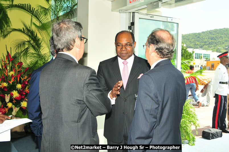 The Unveiling Of The Commemorative Plaque By The Honourable Prime Minister, Orette Bruce Golding, MP, And Their Majesties, King Juan Carlos I And Queen Sofia Of Spain - On Wednesday, February 18, 2009, Marking The Completion Of The Expansion Of Sangster International Airport, Venue at Sangster International Airport, Montego Bay, St James, Jamaica - Wednesday, February 18, 2009 - Photographs by Net2Market.com - Barry J. Hough Sr, Photographer/Photojournalist - Negril Travel Guide, Negril Jamaica WI - http://www.negriltravelguide.com - info@negriltravelguide.com...!