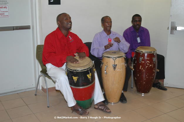 MBJ Airports Limited Welcomes WestJet Airlines - Inaugural Scheduled Service From Toronto Pearsons International Airport - Monday, December 10, 2007 - Sangster International Airport - MBJ Airports Limited, Montego Bay, Jamaica W.I. - Photographs by Net2Market.com - Barry J. Hough Sr, Photographer - Negril Travel Guide, Negril Jamaica WI - http://www.negriltravelguide.com - info@negriltravelguide.com...!