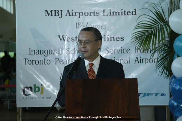 MBJ Airports Limited Welcomes WestJet Airlines - Inaugural Scheduled Service From Toronto Pearsons International Airport - Monday, December 10, 2007 - Sangster International Airport - MBJ Airports Limited, Montego Bay, Jamaica W.I. - Photographs by Net2Market.com - Barry J. Hough Sr, Photographer - Negril Travel Guide, Negril Jamaica WI - http://www.negriltravelguide.com - info@negriltravelguide.com...!