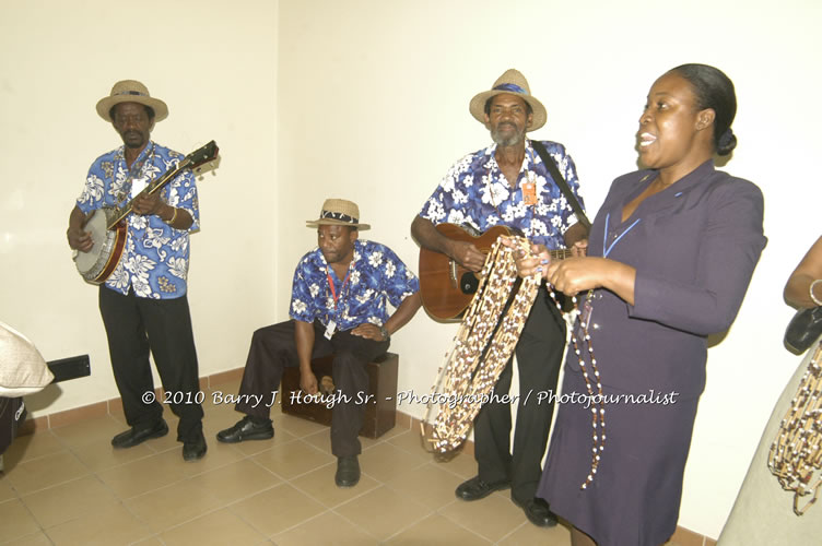 US Airways Inaugurtes New Service from Phoenix Sky Harbor International Airport to Sangster International Airport, Friday, December 18, 2009, Sangster International Airport, Montego Bay, St. James, Jamaica W.I. - Photographs by Net2Market.com - Barry J. Hough Sr, Photographer/Photojournalist - The Negril Travel Guide - Negril's and Jamaica's Number One Concert Photography Web Site with over 40,000 Jamaican Concert photographs Published -  Negril Travel Guide, Negril Jamaica WI - http://www.negriltravelguide.com - info@negriltravelguide.com...!