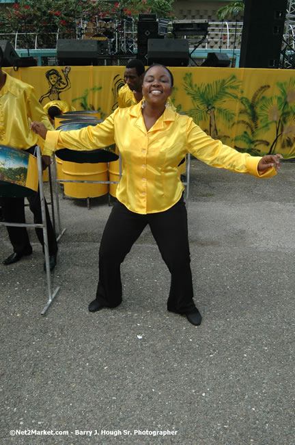 MS Freedom Of The Seas [Royal Caribbean International's - Newest Vessel] Plaques &amp; Keys Ceremony in order to commemorate its first arrival at the Port Montego Bay Photos - Negril Travel Guide, Negril Jamaica WI - http://www.negriltravelguide.com - info@negriltravelguide.com...!