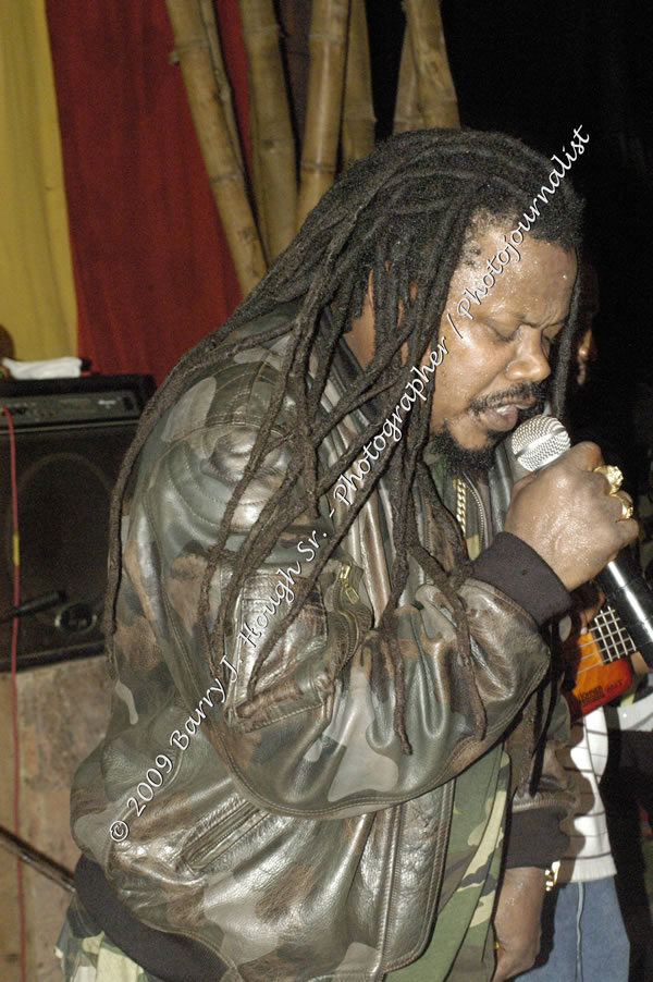  Luciano "Live in Concert" Negril Escape Resort & Spa, Openning Acts: Justice Merchant, and Timmi Burrell, Backing Band: JAH Messenjah, One Love Reggae Summer Series, West End, Negril, Westmoreland, Jamaica W.I. - Tuesday, August 11, 2009 - Photographs by Barry J. Hough Sr. Photojournalist/Photograper - Photographs taken with a Nikon D70, D100, or D300 - Negril Travel Guide, Negril Jamaica WI - http://www.negriltravelguide.com - info@negriltravelguide.com...!