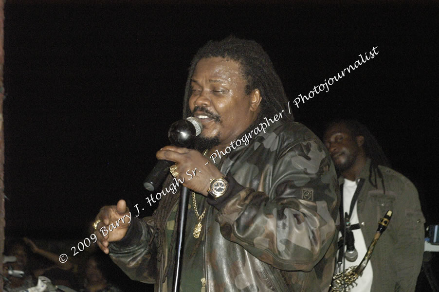  Luciano "Live in Concert" Negril Escape Resort & Spa, Openning Acts: Justice Merchant, and Timmi Burrell, Backing Band: JAH Messenjah, One Love Reggae Summer Series, West End, Negril, Westmoreland, Jamaica W.I. - Tuesday, August 11, 2009 - Photographs by Barry J. Hough Sr. Photojournalist/Photograper - Photographs taken with a Nikon D70, D100, or D300 - Negril Travel Guide, Negril Jamaica WI - http://www.negriltravelguide.com - info@negriltravelguide.com...!