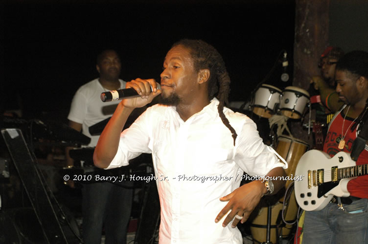 JAH Cure - Live In Concert @ Negril Escape Resort and Spa, December 15, 2009, One Love Drive, West End, Negril, Westmoreland, Jamaica W.I. - Photographs by Net2Market.com - Barry J. Hough Sr, Photographer/Photojournalist - Negril Travel Guide, Negril Jamaica WI - http://www.negriltravelguide.com - info@negriltravelguide.com...!