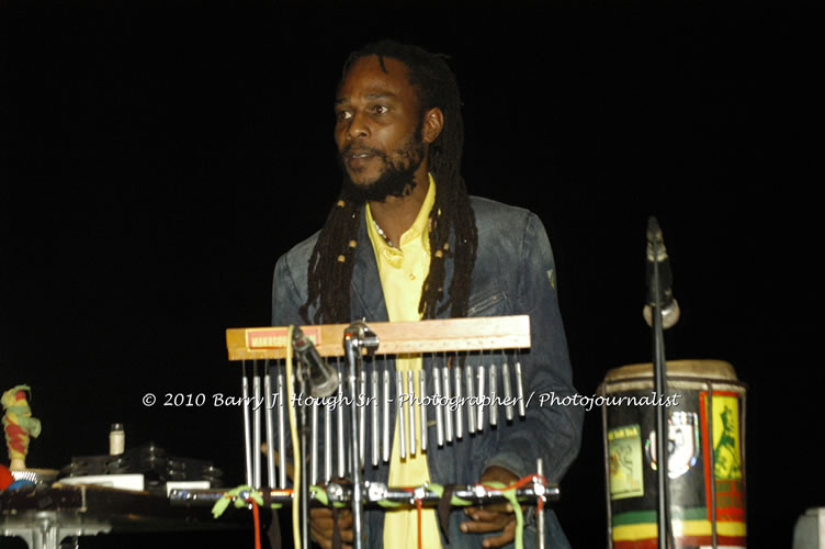 John Holt - Live in Concert - Also featuring Uprising Bank, plus DJ Gemini @ One Love Reggae Concerts Series 09/10 @ Negril Escape Resort & Spa, February 9, 2010, One Love Drive, West End, Negril, Westmoreland, Jamaica W.I. - Photographs by Net2Market.com - Barry J. Hough Sr, Photographer/Photojournalist - The Negril Travel Guide - Negril's and Jamaica's Number One Concert Photography Web Site with over 40,000 Jamaican Concert photographs Published -  Negril Travel Guide, Negril Jamaica WI - http://www.negriltravelguide.com - info@negriltravelguide.com...!