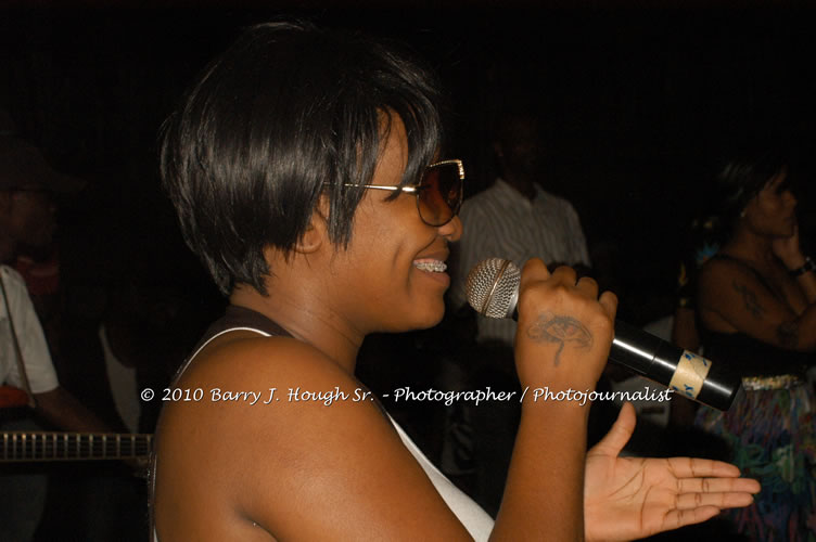 Tanya Stephens - Live In Concert @ Negril Escape Resort and Spa, Backing Band Roots Warrior, plus DJ Gemini, January 26, 2010, One Love Drive, West End, Negril, Westmoreland, Jamaica W.I. - Photographs by Net2Market.com - Barry J. Hough Sr, Photographer/Photojournalist - The Negril Travel Guide - Negril's and Jamaica's Number One Concert Photography Web Site with over 40,000 Jamaican Concert photographs Published -  Negril Travel Guide, Negril Jamaica WI - http://www.negriltravelguide.com - info@negriltravelguide.com...!