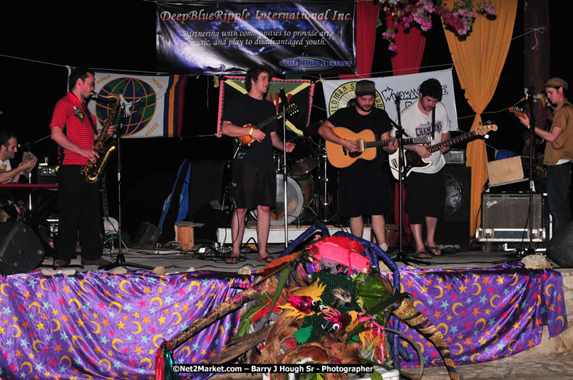 Chinese New Year @ The Sunset Show at Negril Escape - Tuesday, January 27, 2009 - Live Reggae Music at Negril Escape - Tuesday Nights 6:00PM to 10:00 PM - Photographs by Net2Market.com - Barry J. Hough Sr, Photographer/Photojournalist - Negril Travel Guide, Negril Jamaica WI - http://www.negriltravelguide.com - info@negriltravelguide.com...!