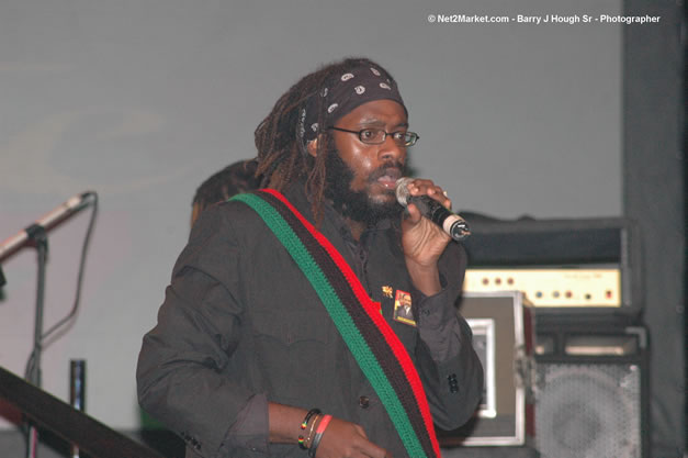 Tarrus Riley @ Tru-Juice Rebel Salute 2007 - Saturday, January 13, 2007, Port Kaiser Sports Club, St. Elizabeth - Negril Travel Guide, Negril Jamaica WI - http://www.negriltravelguide.com - info@negriltravelguide.com...!