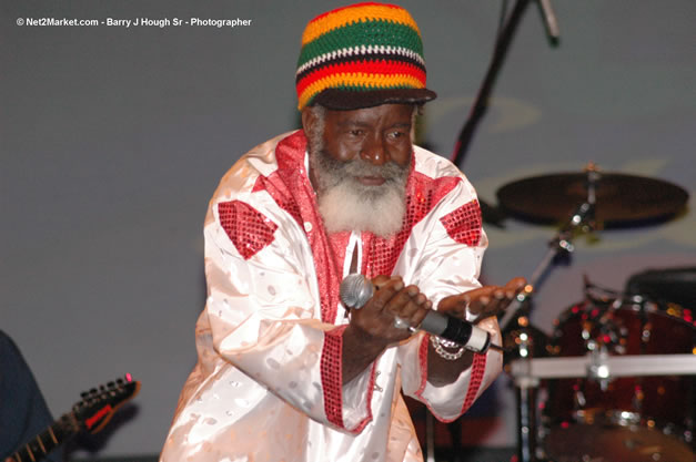 The Abyssinians @ Tru-Juice Rebel Salute 2007 - Saturday, January 13, 2007, Port Kaiser Sports Club, St. Elizabeth - Negril Travel Guide, Negril Jamaica WI - http://www.negriltravelguide.com - info@negriltravelguide.com...!