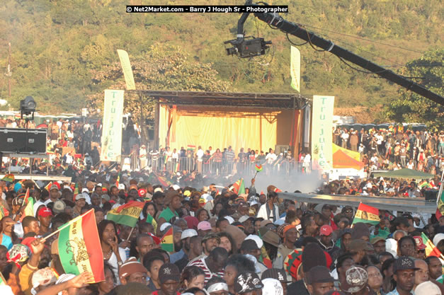 Capleton at Tru-Juice Rebel Salute 2008 - The 15th staging of Tru-Juice Rebel Salute, Saturday, January 12, 2008, Port Kaiser Sports Club, St. Elizabeth, Jamaica W.I. - Photographs by Net2Market.com - Barry J. Hough Sr, Photographer - Negril Travel Guide, Negril Jamaica WI - http://www.negriltravelguide.com - info@negriltravelguide.com...!