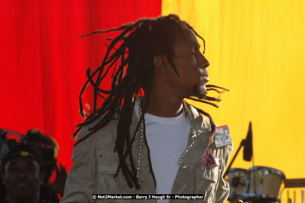 Jah Cure at Tru-Juice Rebel Salute 2008 - The 15th staging of Tru-Juice Rebel Salute, Saturday, January 12, 2008, Port Kaiser Sports Club, St. Elizabeth, Jamaica W.I. - Photographs by Net2Market.com - Barry J. Hough Sr, Photographer - Negril Travel Guide, Negril Jamaica WI - http://www.negriltravelguide.com - info@negriltravelguide.com...!