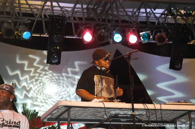 Fabolous - Red Stripe Reggae Sumfest 2005 - International Night - July 22th, 2005 - Negril Travel Guide, Negril Jamaica WI - http://www.negriltravelguide.com - info@negriltravelguide.com...!