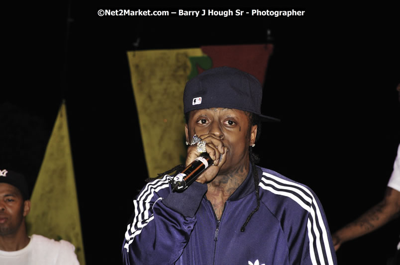 Lil Wayne @ Red Stripe Reggae Sumfest 2008 International Night 2, Catherine Hall, Montego Bay - Saturday, July 19, 2008 - Reggae Sumfest 2008 July 13 - July 19, 2008 - Photographs by Net2Market.com - Barry J. Hough Sr. Photojournalist/Photograper - Photographs taken with a Nikon D300 - Negril Travel Guide, Negril Jamaica WI - http://www.negriltravelguide.com - info@negriltravelguide.com...!