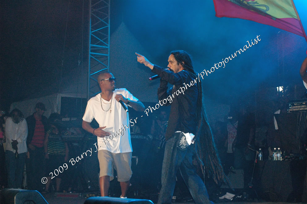 Damian 'Jr. Gong' Marley & NAS @ Reggae Sumfest 2009 - International Night 2 - Reggae Sumfest 2009,Catherine Hall, Montego Bay, St. James, Jamaica W.I. - Saturday, July 25, 2009 - Reggae Sumfest 2009, July 19 - 25, 2009 - Photographs by Net2Market.com - Barry J. Hough Sr. Photojournalist/Photograper - Photographs taken with a Nikon D70, D100, or D300 - Negril Travel Guide, Negril Jamaica WI - http://www.negriltravelguide.com - info@negriltravelguide.com...!