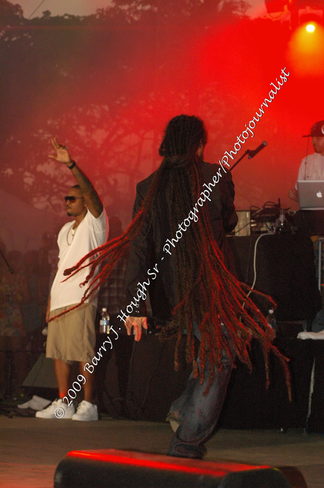 Damian 'Jr. Gong' Marley & NAS @ Reggae Sumfest 2009 - International Night 2 - Reggae Sumfest 2009,Catherine Hall, Montego Bay, St. James, Jamaica W.I. - Saturday, July 25, 2009 - Reggae Sumfest 2009, July 19 - 25, 2009 - Photographs by Net2Market.com - Barry J. Hough Sr. Photojournalist/Photograper - Photographs taken with a Nikon D70, D100, or D300 - Negril Travel Guide, Negril Jamaica WI - http://www.negriltravelguide.com - info@negriltravelguide.com...!