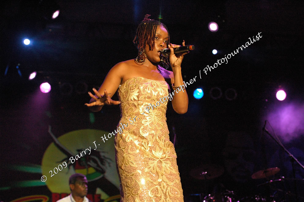 Sophia Squire  @ Reggae Sumfest 2009 - International Night 2 - Reggae Sumfest 2009,Catherine Hall, Montego Bay, St. James, Jamaica W.I. - Saturday, July 25, 2009 - Reggae Sumfest 2009, July 19 - 25, 2009 - Photographs by Net2Market.com - Barry J. Hough Sr. Photojournalist/Photograper - Photographs taken with a Nikon D70, D100, or D300 - Negril Travel Guide, Negril Jamaica WI - http://www.negriltravelguide.com - info@negriltravelguide.com...!