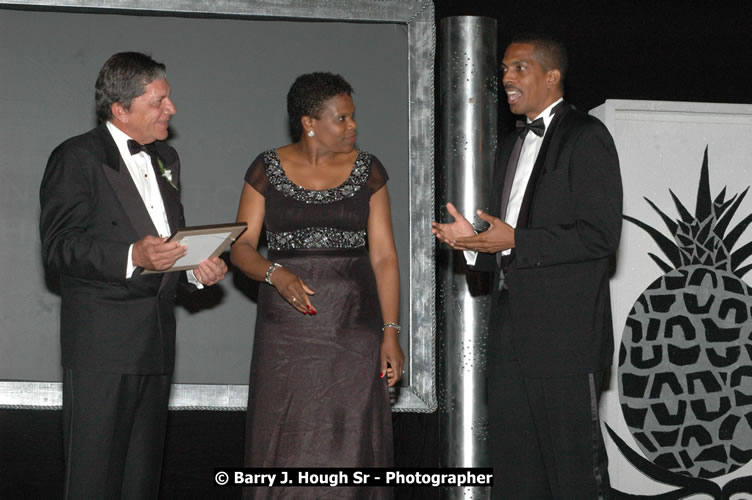 The Ministry of Tourism - Tourism Service Excellence Awards Ceremony held at the Ritz Carlton Rose Rall Golf and Spa Resort, Montego Bay on Friday, April 24, 2009 - Photographs by Net2Market.com - Barry J. Hough Sr. Photojournalist/Photograper - Photographs taken with a Nikon D300 - Negril Travel Guide, Negril Jamaica WI - http://www.negriltravelguide.com - info@negriltravelguide.com...!