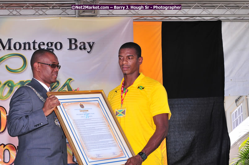 The City of Montego Bay Welcomes Our 2008 Olympians - Western Motorcade - Civic Ceremony - A Salute To Our Beijing Heros - Sam Sharpe Square, Montego Bay, Jamaica - Tuesday, October 7, 2008 - Photographs by Net2Market.com - Barry J. Hough Sr. Photojournalist/Photograper - Photographs taken with a Nikon D300 - Negril Travel Guide, Negril Jamaica WI - http://www.negriltravelguide.com - info@negriltravelguide.com...!